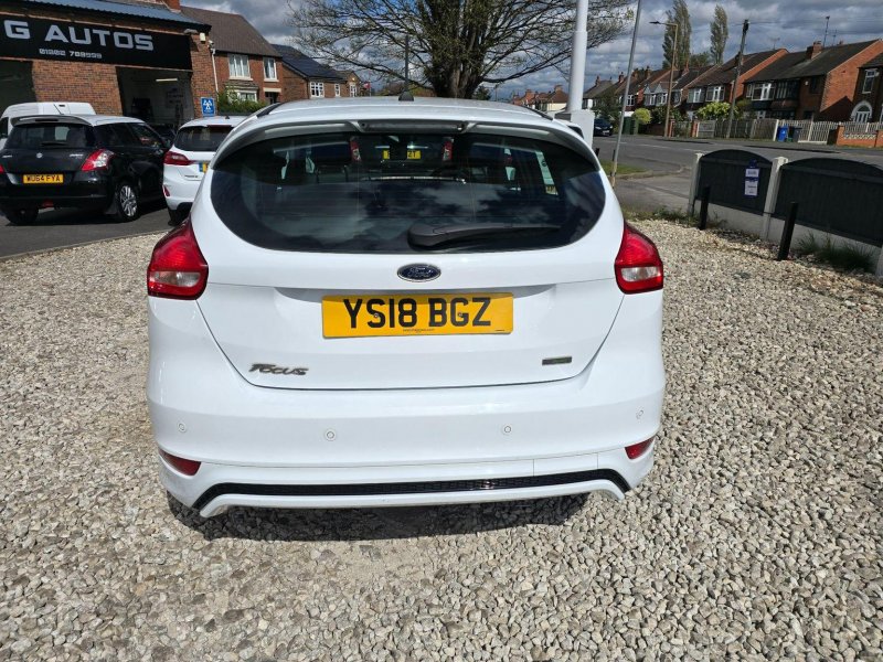 FORD FOCUS