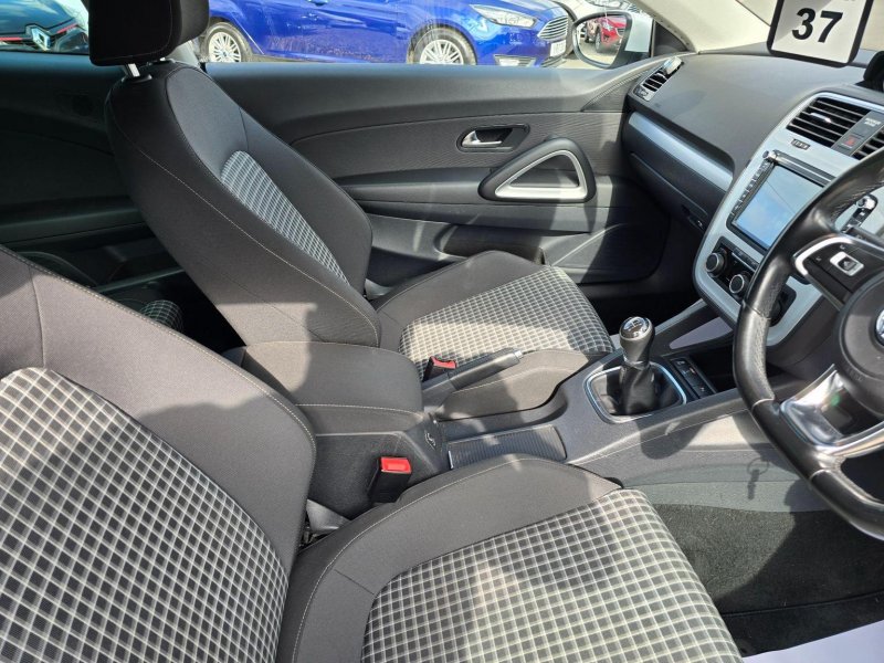 VOLKSWAGEN SCIROCCO