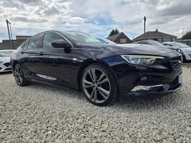 VAUXHALL INSIGNIA