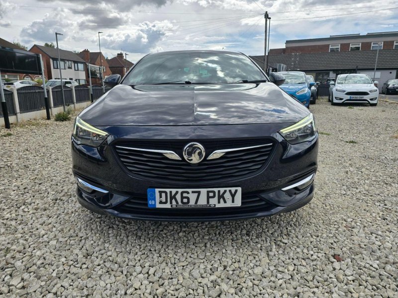 VAUXHALL INSIGNIA